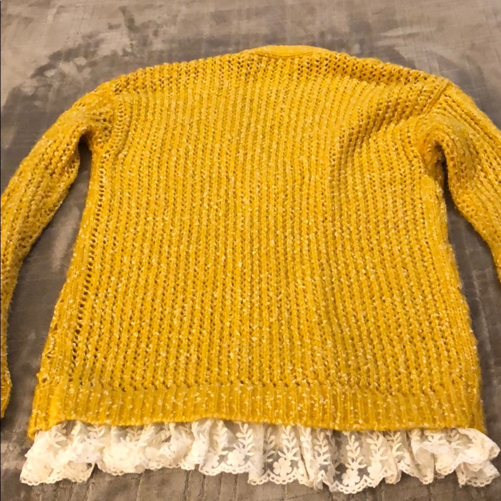 POL Sweater - Picture 6 of 8